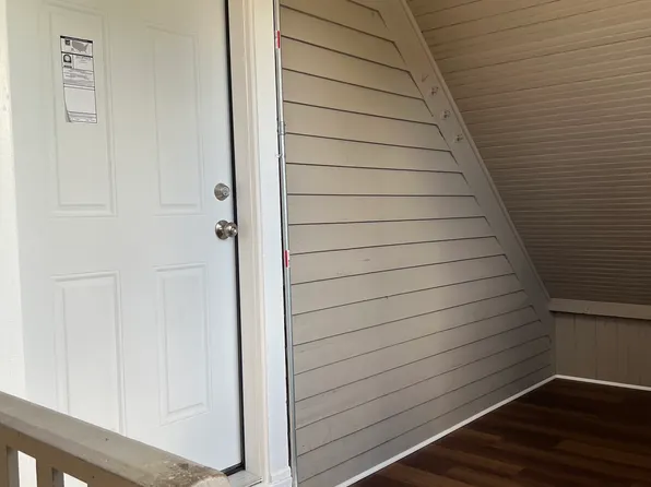 10434 S Wentworth Ave, Chicago, IL