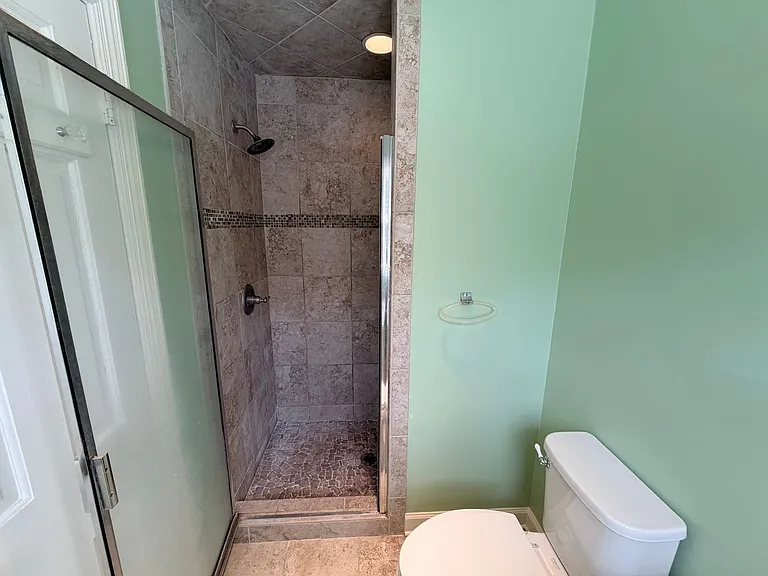 2311 Pinecliff Dr — Photo 8