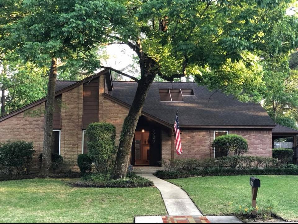 1st image of 2226 Seven Oaks Dr