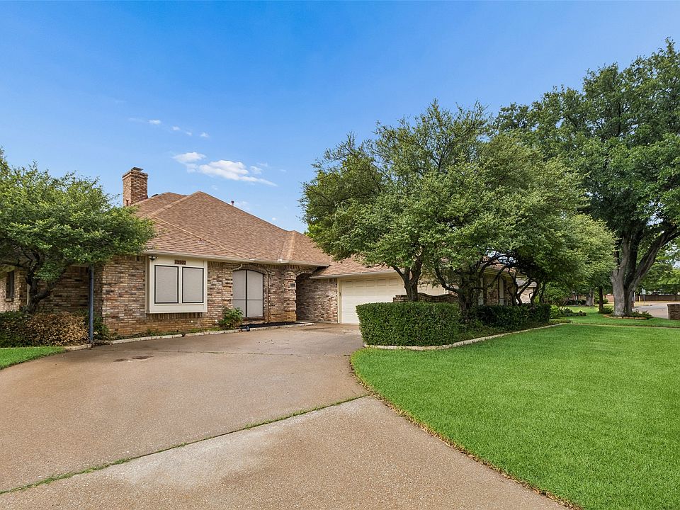 1st image of 2507 Mandy Way