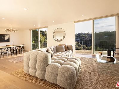 3613 Alta Mesa Dr, Studio City, CA, 91604