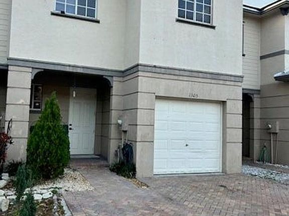 5th image of 1305 Lucaya Dr