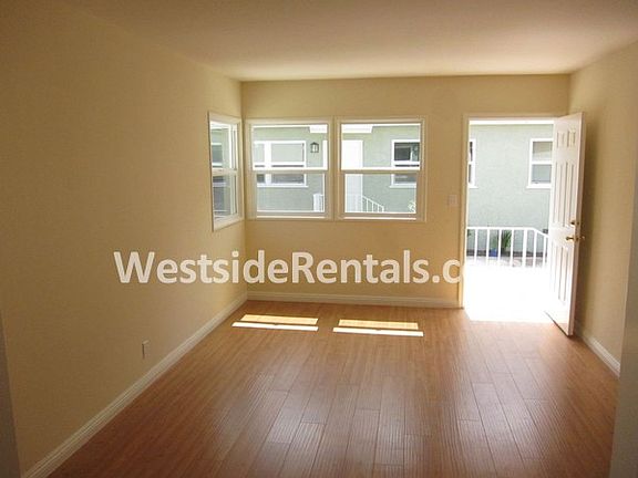 4th image of 4268 S Centinela Ave