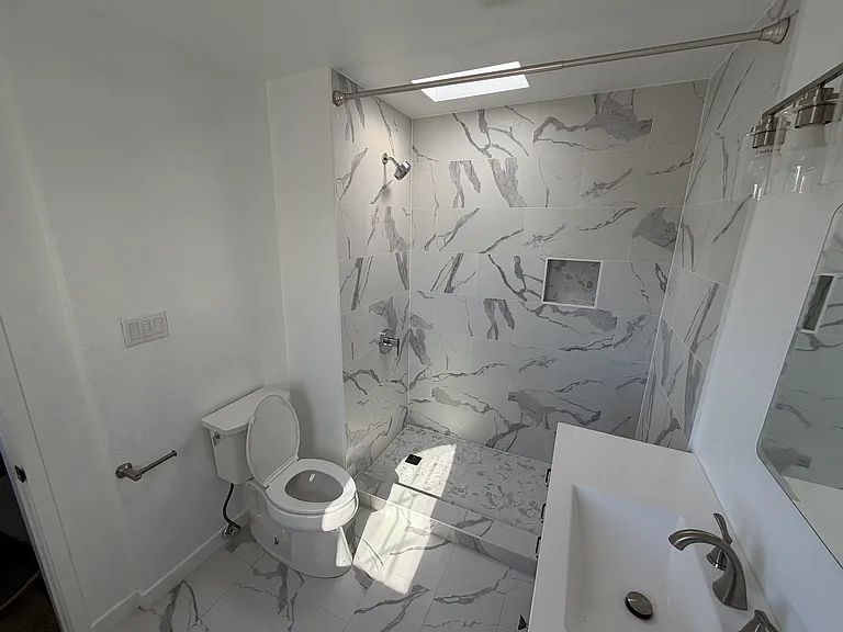 3608 Wilshire Ter #B — Photo 11
