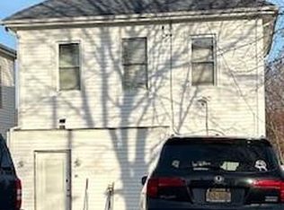 91 Robinson Ave, Newburgh, NY 12550