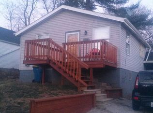 216 Wyandotte St, Edwardsville, IL 62025