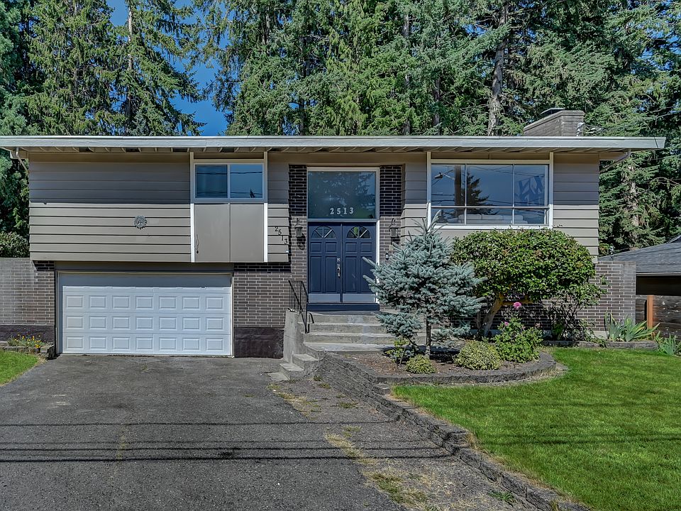 1st image of 2513 165th Ave NE