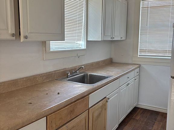 4th image of 1101 Holly Vista St APT 3