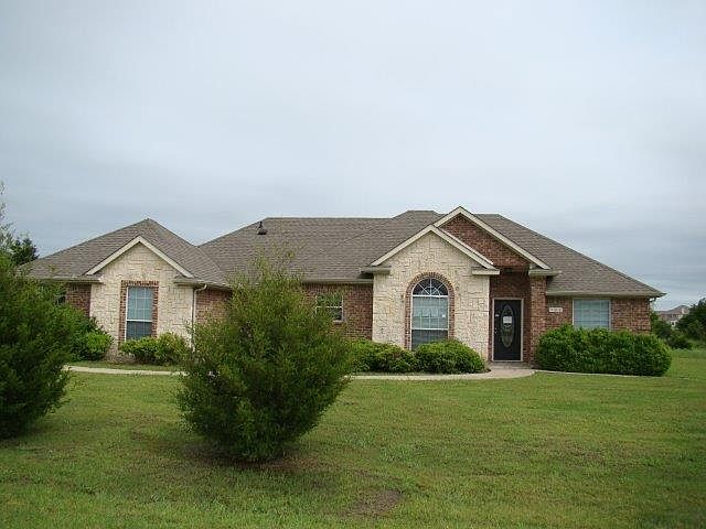 1st image of 100 Brittany Dr