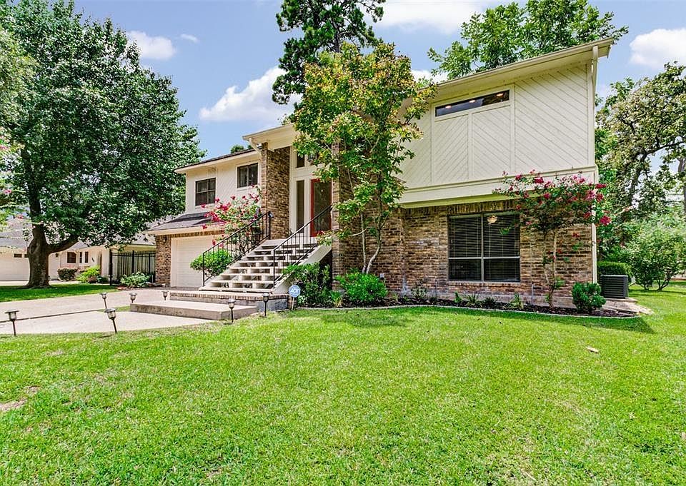 1st image of 3131 Lake Island Dr