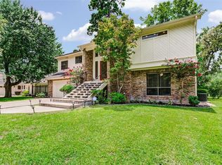 3131 Lake Island Dr, Montgomery, TX 77356