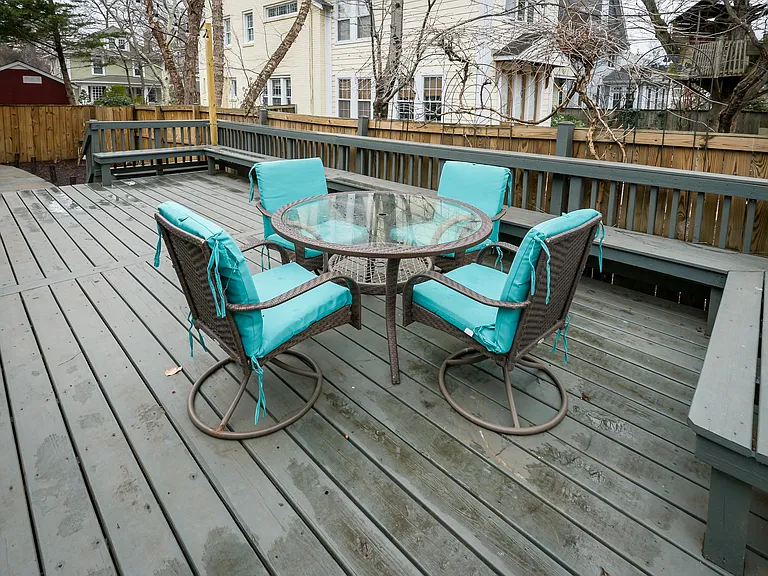 407 Russell Rd — Photo 51