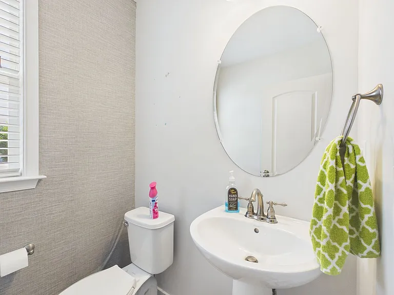 1405 Kerr Dr — Photo 15
