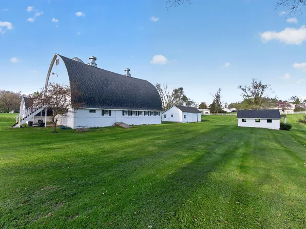 6231 Moon Lake Rd, Jackson, MI 49201