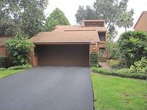 1st image of 117 Oaks Ct