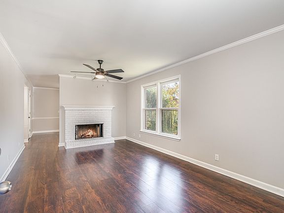 4th image of 232 Westfield Dr