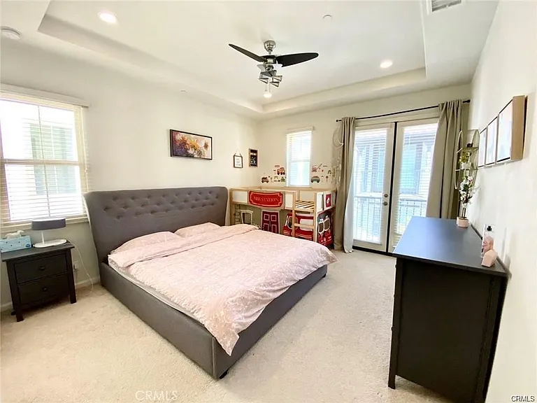 62 Emerald Clover — Photo 10