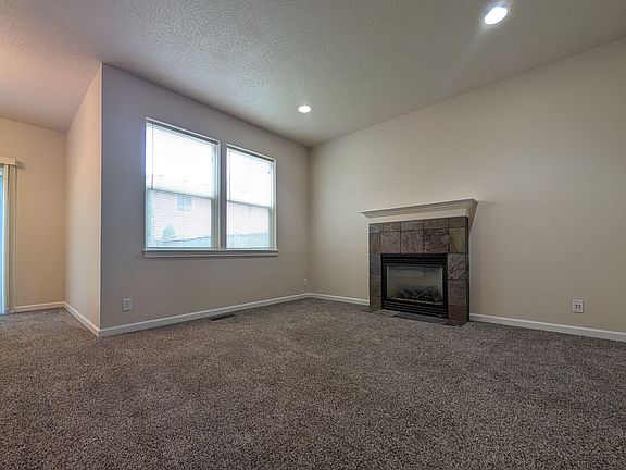 4th image of 5521 King Arthur Ct