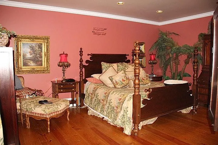 827 Ann Marie Cir — Photo 17