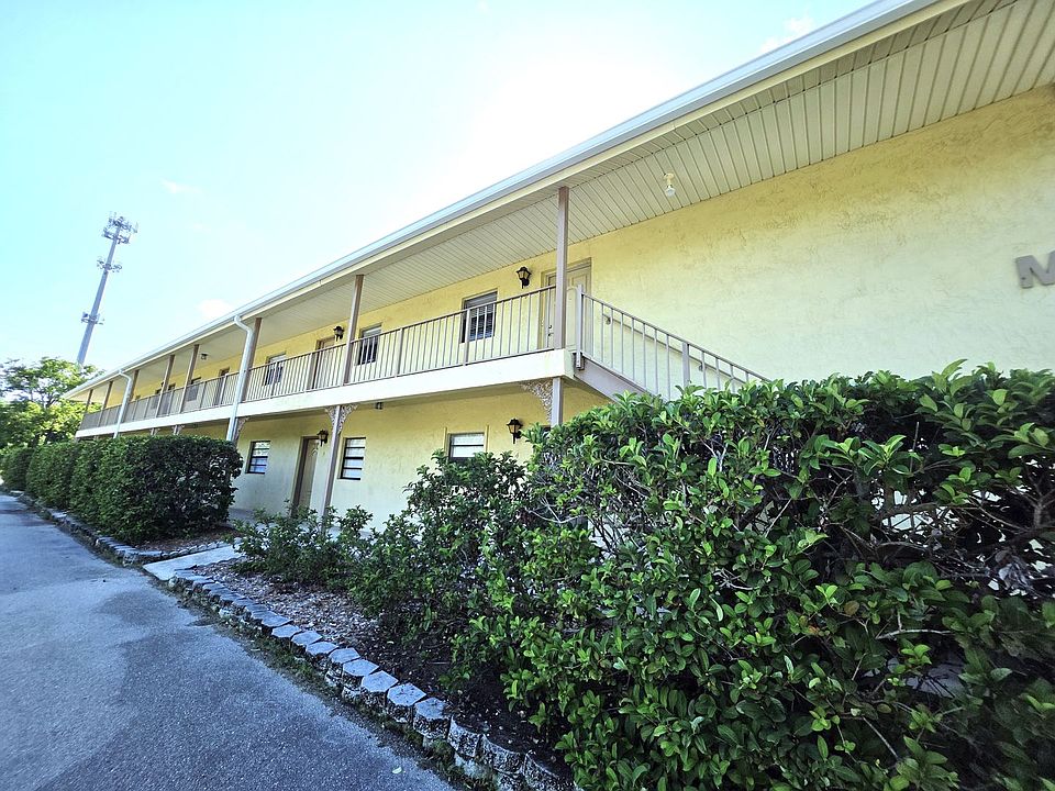 1st image of 400 18th St APT M7
