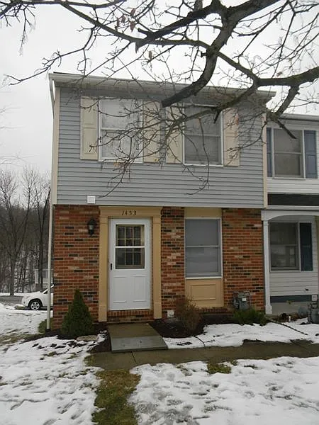 1453 S Randolph Dr photo 1