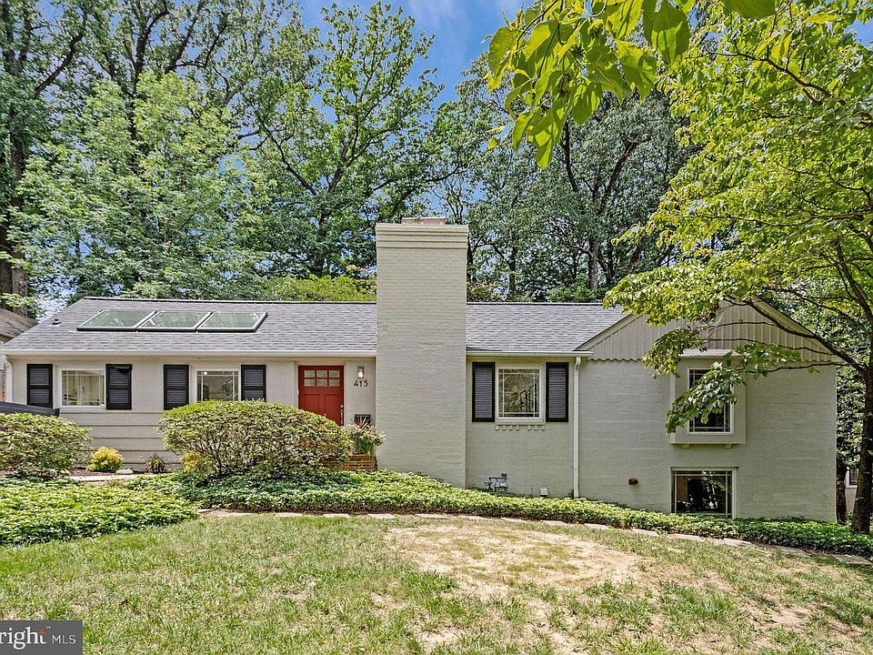 1st image of 415 Poplar Dr