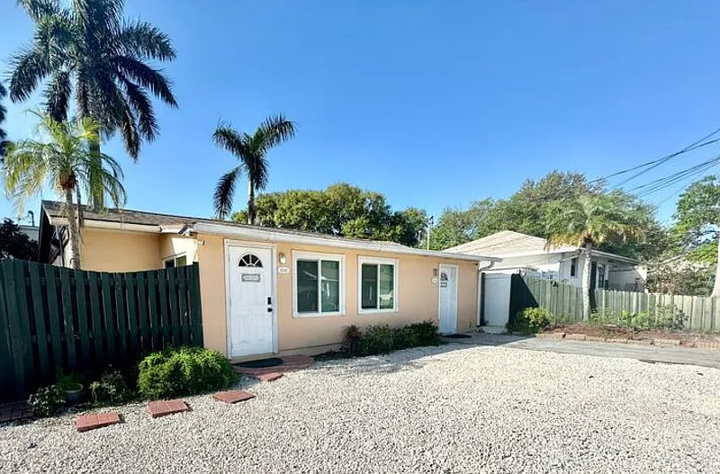 2 bed, 1.0 bath, 636 sqft, $1,395 — Photo 3