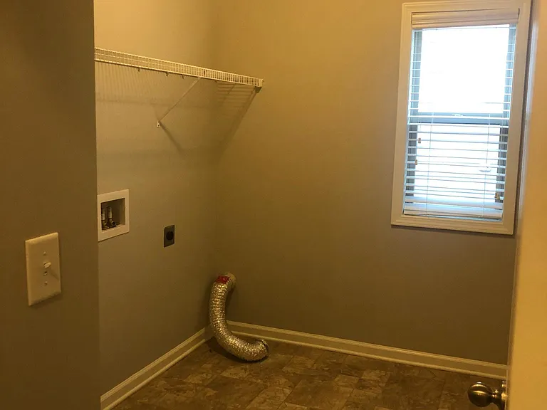 4445 Clubside Dr — Photo 16