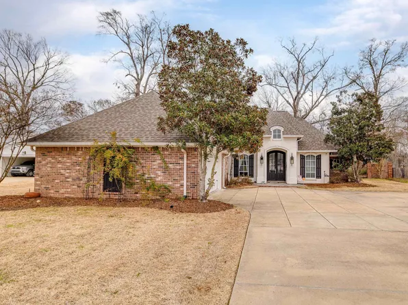 317 Raymond Dr, Monroe, LA 71203