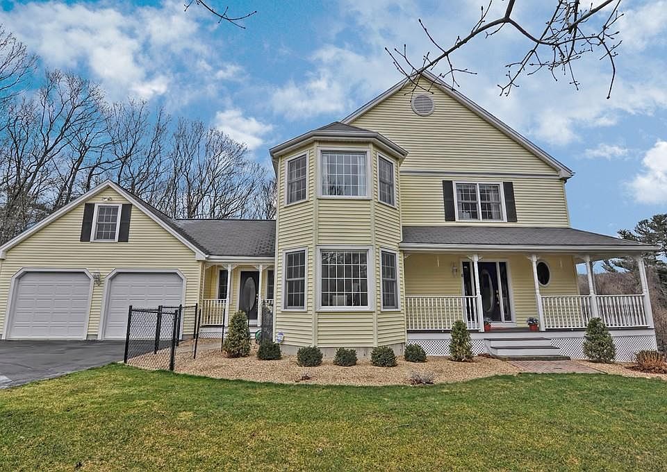 1st image of 8 Kara Lynn Dr