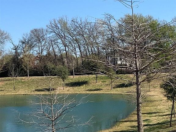 4th image of 3317 Estacado Dr