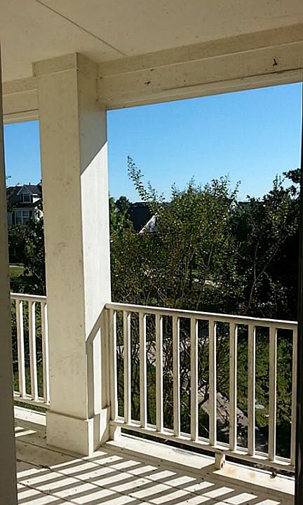 1st image of 11812 Chanteloup Dr