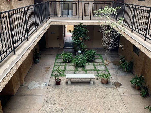 525 E 246th St APT 12