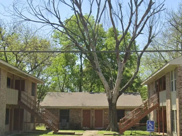 812 E Palestine St #812, Mexia, TX 76667