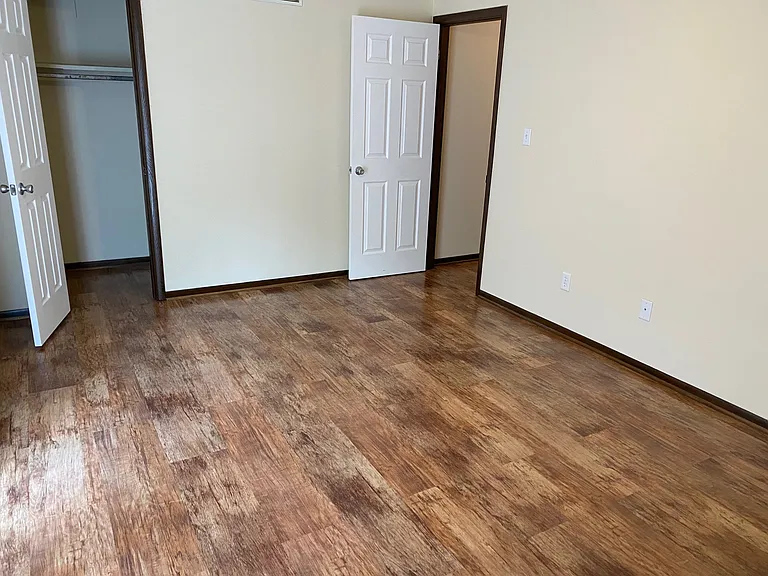 202 Morgan Dr — Photo 7