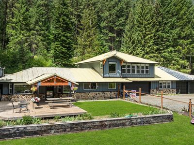 330 Swauk Creek Lane, Cle Elum, WA, 98922