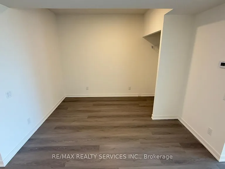 33 Erie Ave #1403 — Photo 22