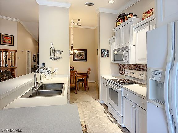 5th image of 10370 McArthur Palm Ln #2924
