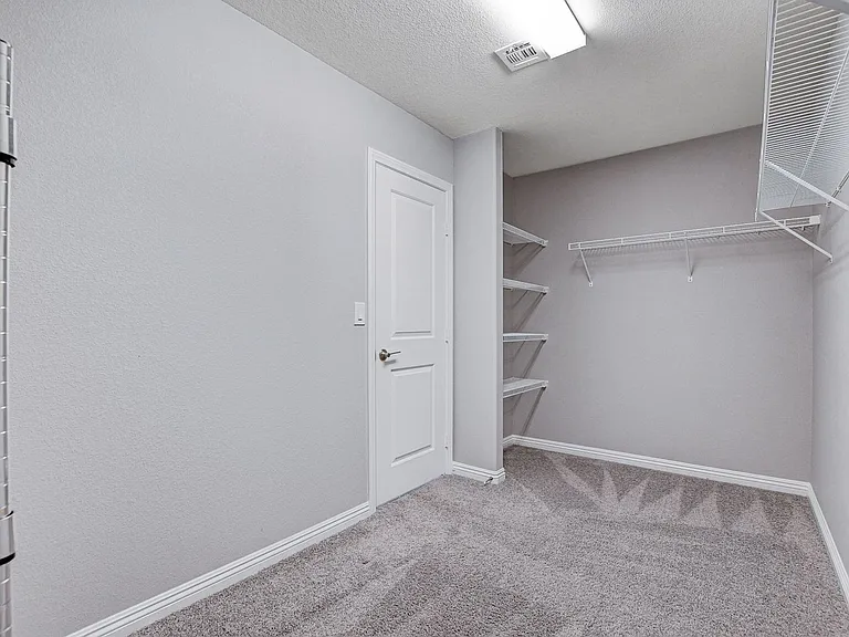 12312 Keyport Ln — Photo 38