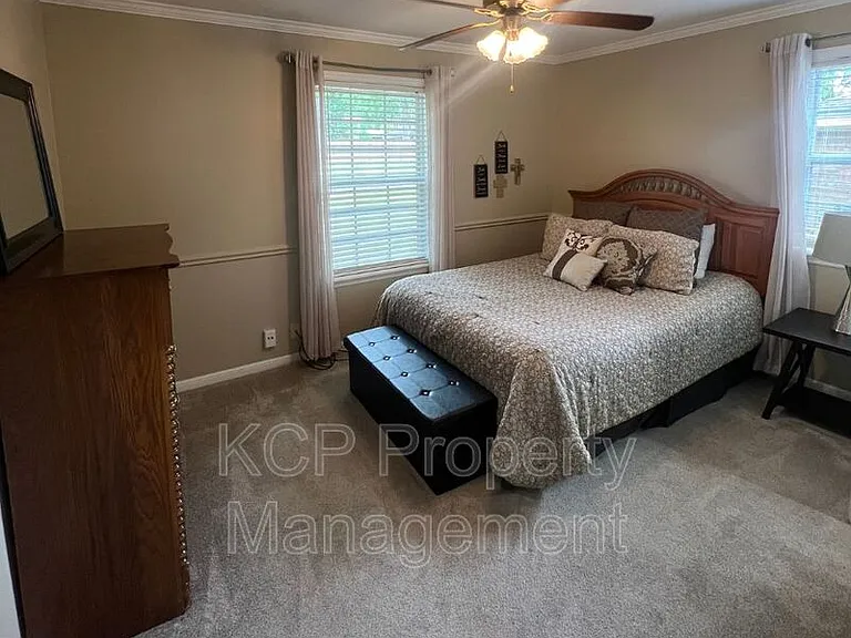 10511 Meandering Way — Photo 20