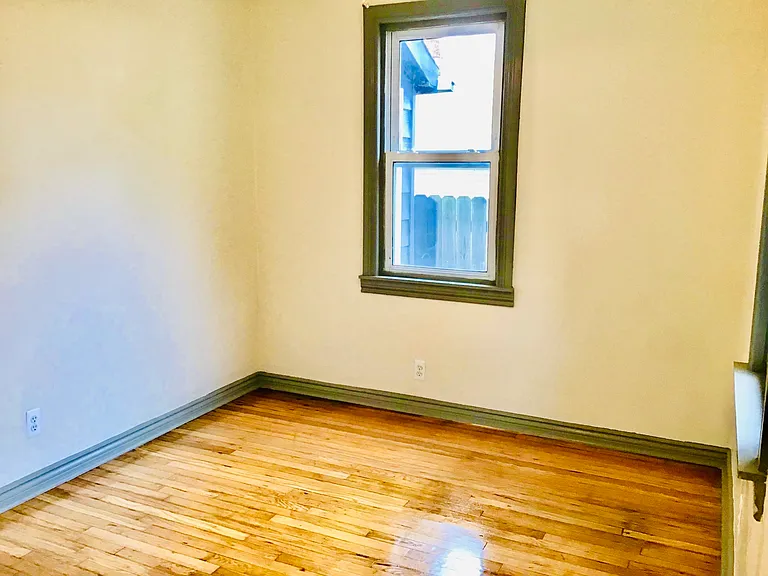1312 E Harry Ave — Photo 59