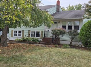 1346 Clifford Rd, Wilmington, DE 19805