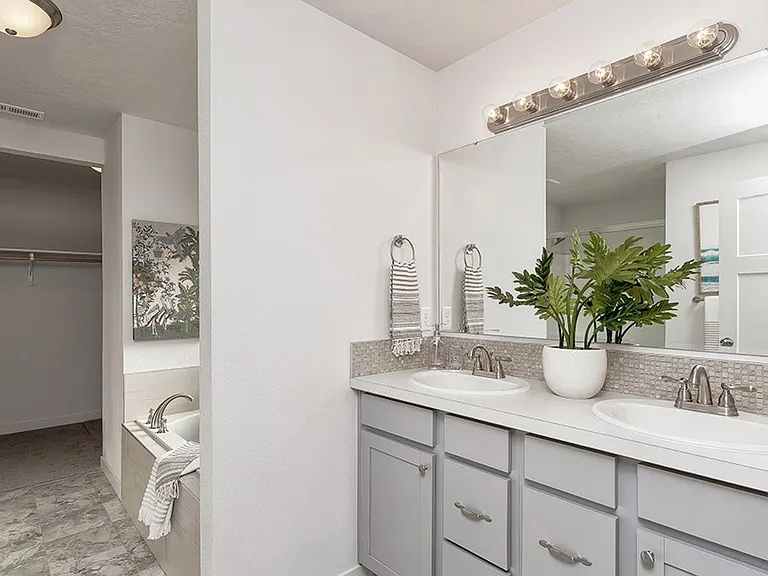 7589 E Declaration Dr — Photo 10