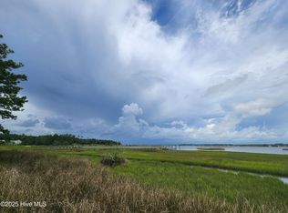 240 River Reach Drive, Swansboro, NC 28584