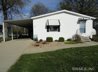 20 Chambers Blvd, Swansea, IL 62226