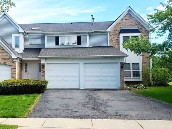 355 S Collins St #355, South Elgin, IL 60177
