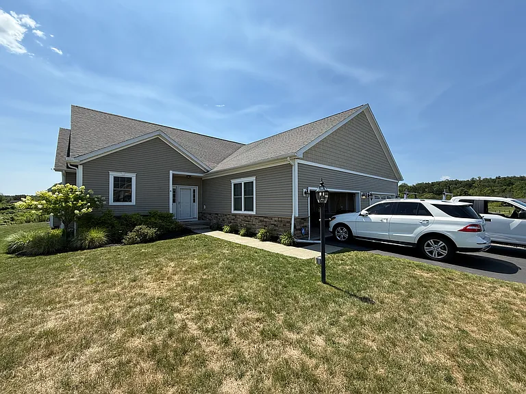 6 Elena Ct — Photo 7