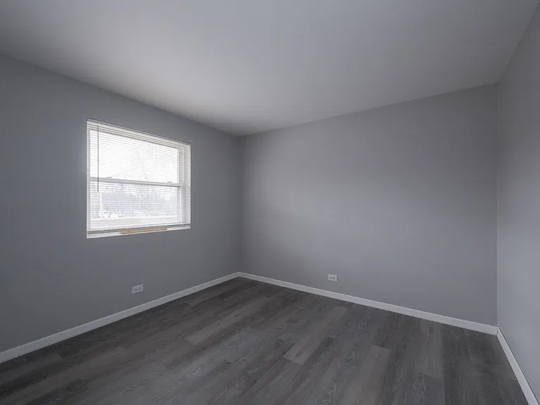 15311-02 Kilpatrick Ave — Photo 7
