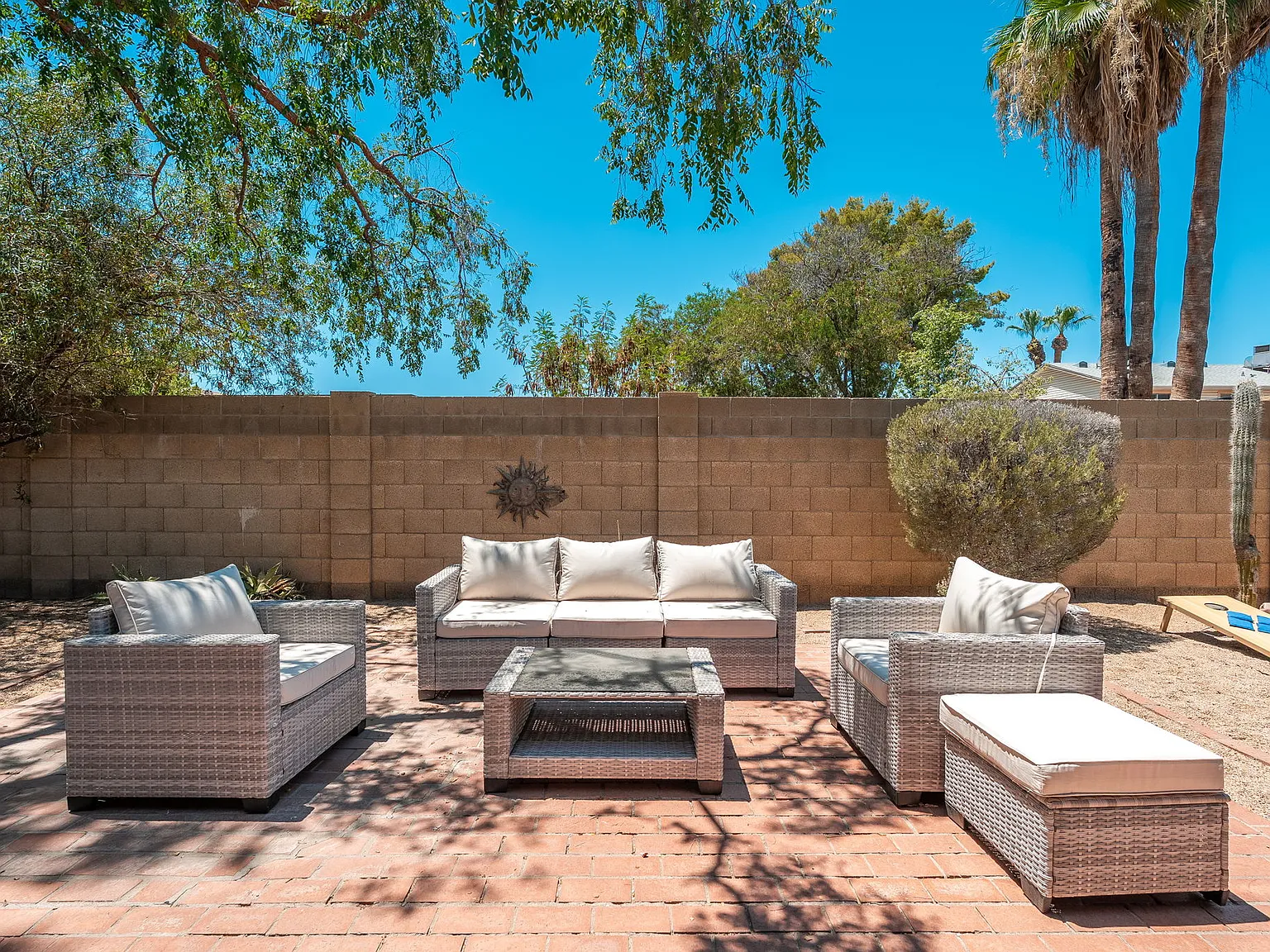 5114 S Dorsey Ln — Photo 3