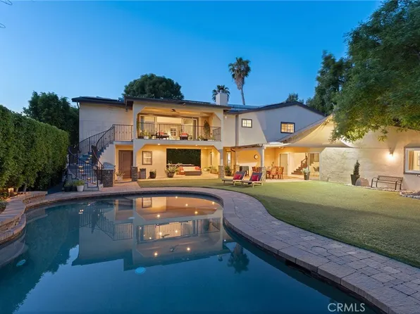 22702 Califa St, Woodland Hills, CA 91367